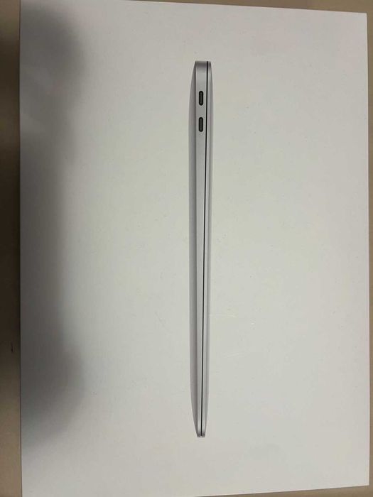 MacBook Air 13-inch