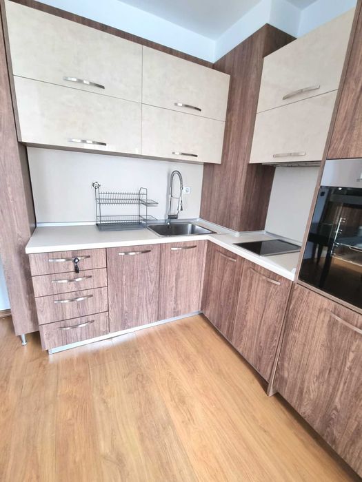 Продава се Тристаен апартамент в София, Студентски град - 95 кв.м за 2106 €/кв.м - Снимка #6