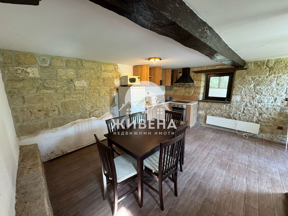 Продава се Къща в с. Добрина, Област Варна - 330 кв.м за 228 €/кв.м - Снимка #4