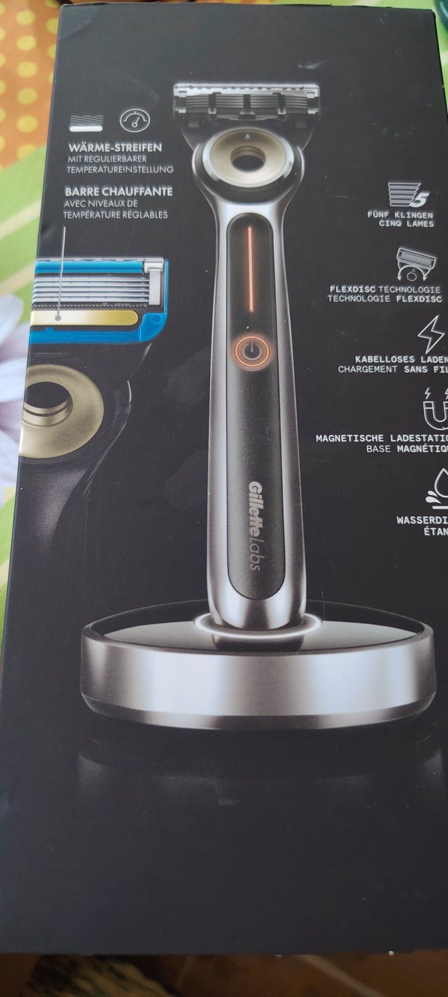 Gillette labs  heated razor