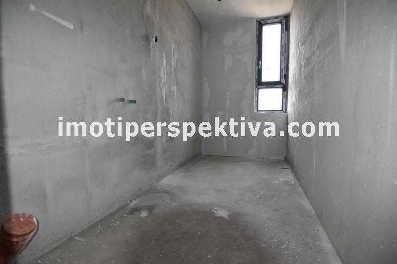 Продава се Многостаен апартамент в Пловдив, Остромила - 182 кв.м за 1300 €/кв.м - Снимка #12