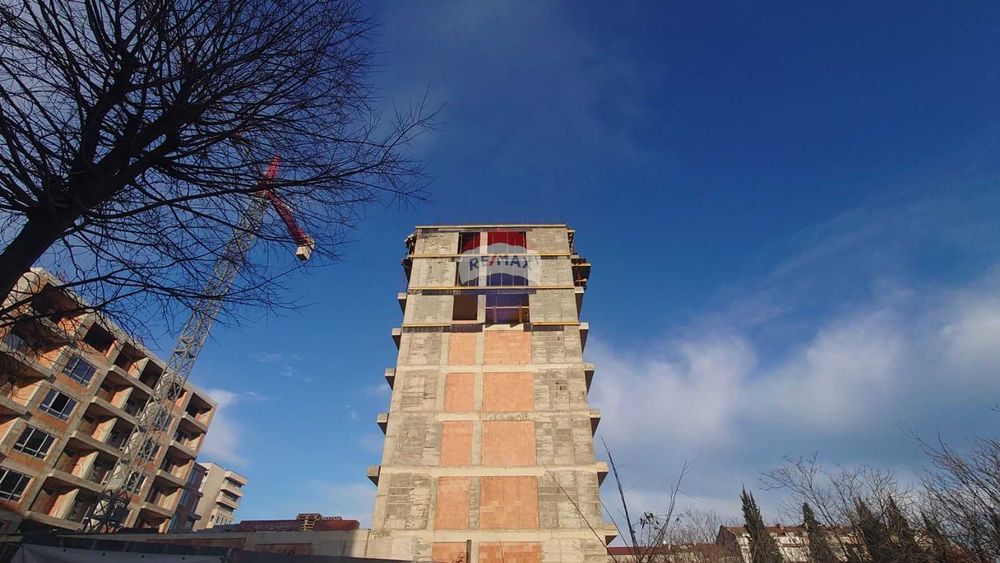 Продава се Тристаен апартамент в Варна, Център - 119 кв.м за 1595 €/кв.м - Снимка #14