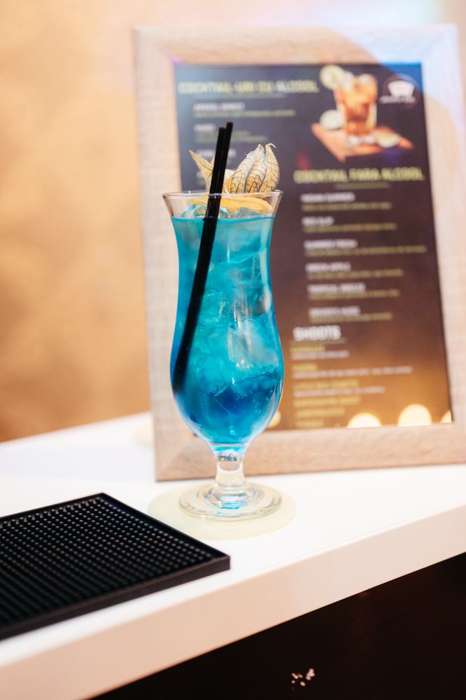 Bar Mobil/ Tort de shot uri/ Cocktail Bar/ Servicii all-inclusiv!