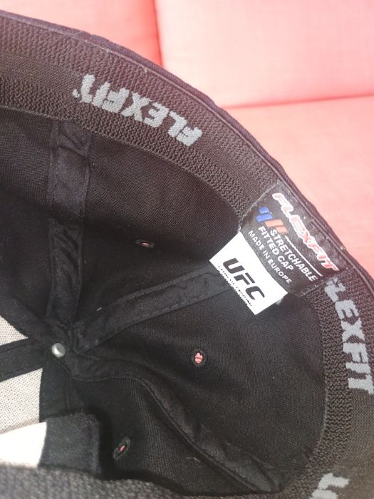 Шапка UFC официален мърчандайзинг