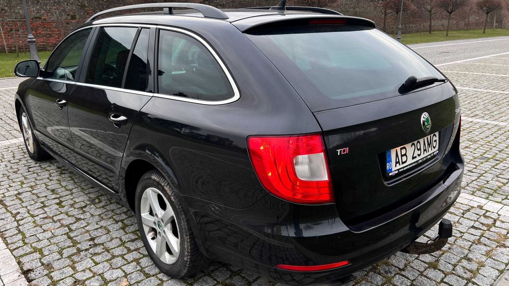 Skoda Superb 170 CP DSG