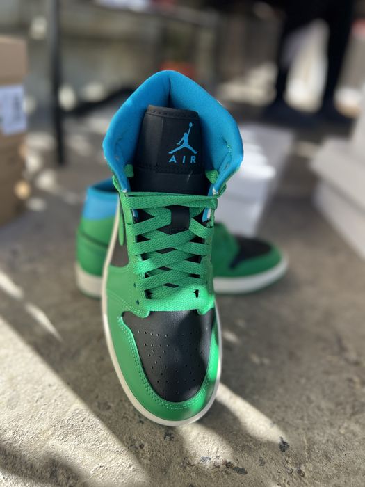 Nike Jordan 1 Mid SE