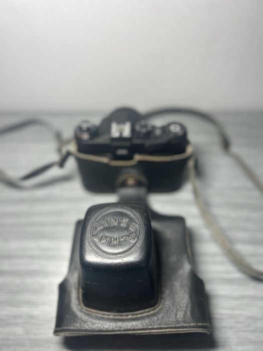 Aparat foto Zenit ET