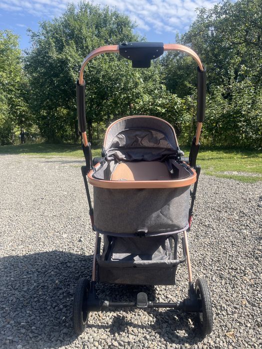 Cărucior nou, 3 în 1
