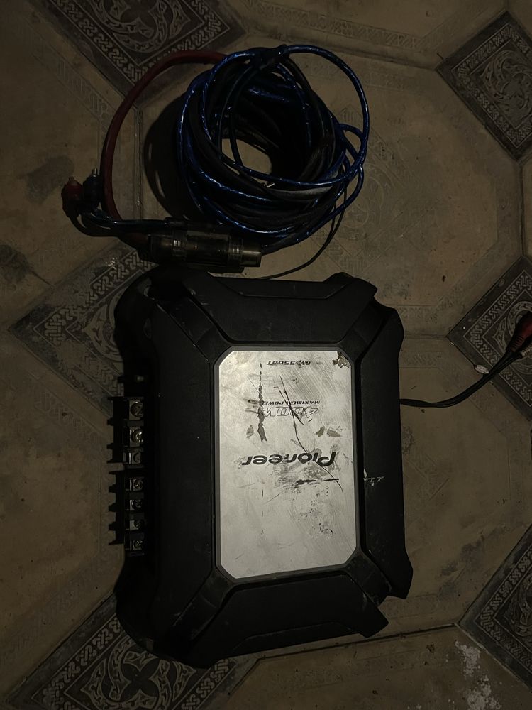 Pioneer usiliter sotiladi