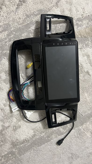 Андроид с корпусом на FORTUNER-HILUX (рестайлинг)