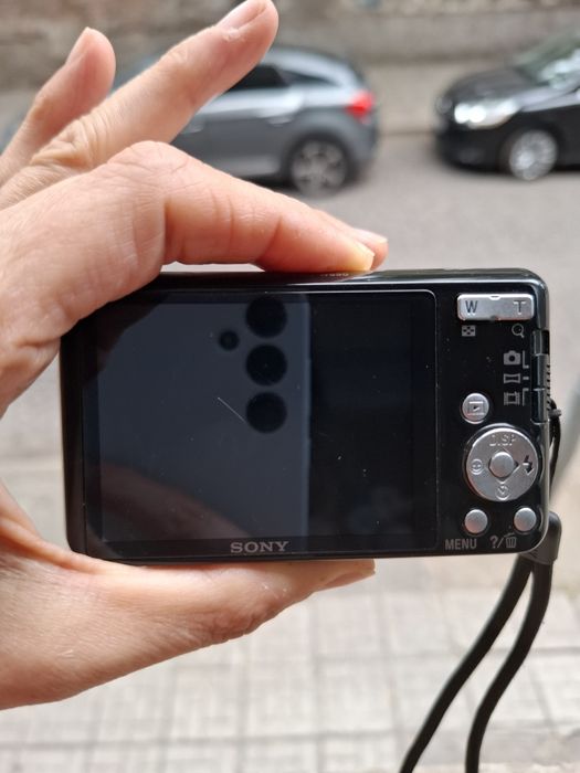 Компактен дигитален фотоапарат SONY Cybershot W630