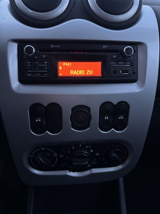 Dacia Sandero Stepway 2012 1.6 MPI full istoric