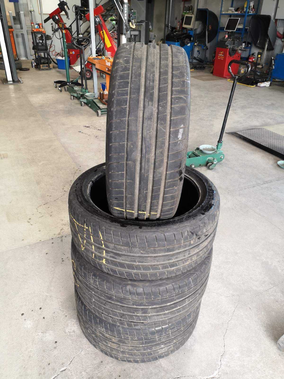 Комплект летни гуми спорт пакет 235/40R18 + 255/40R18 Goodyear