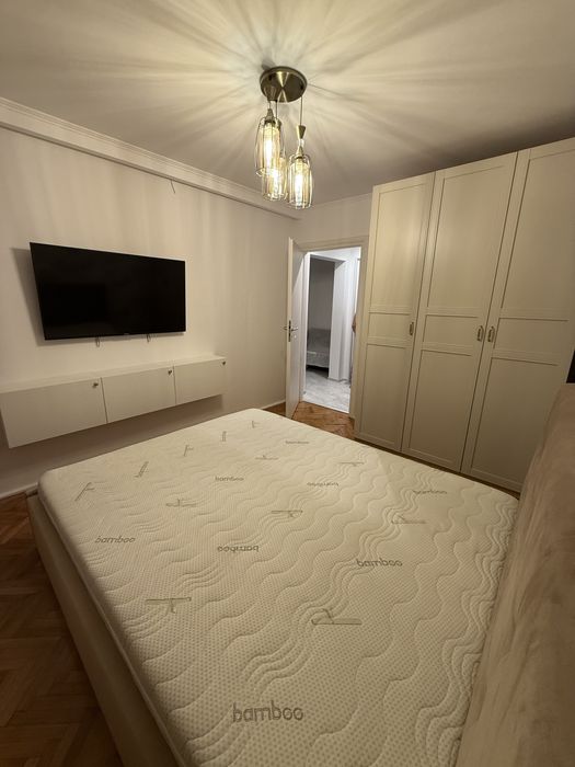 De inchiriat-Apartament 3 camere