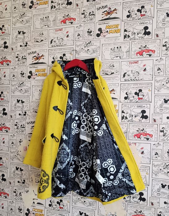 Разкошно вълнено палто Desigual