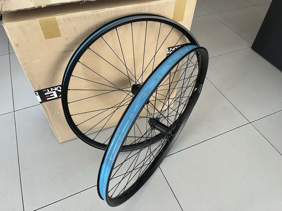 Капли  29’’  microspline  wheelset
