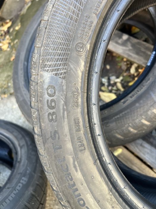 Cauciucuri iarna 225/50/17 Continental