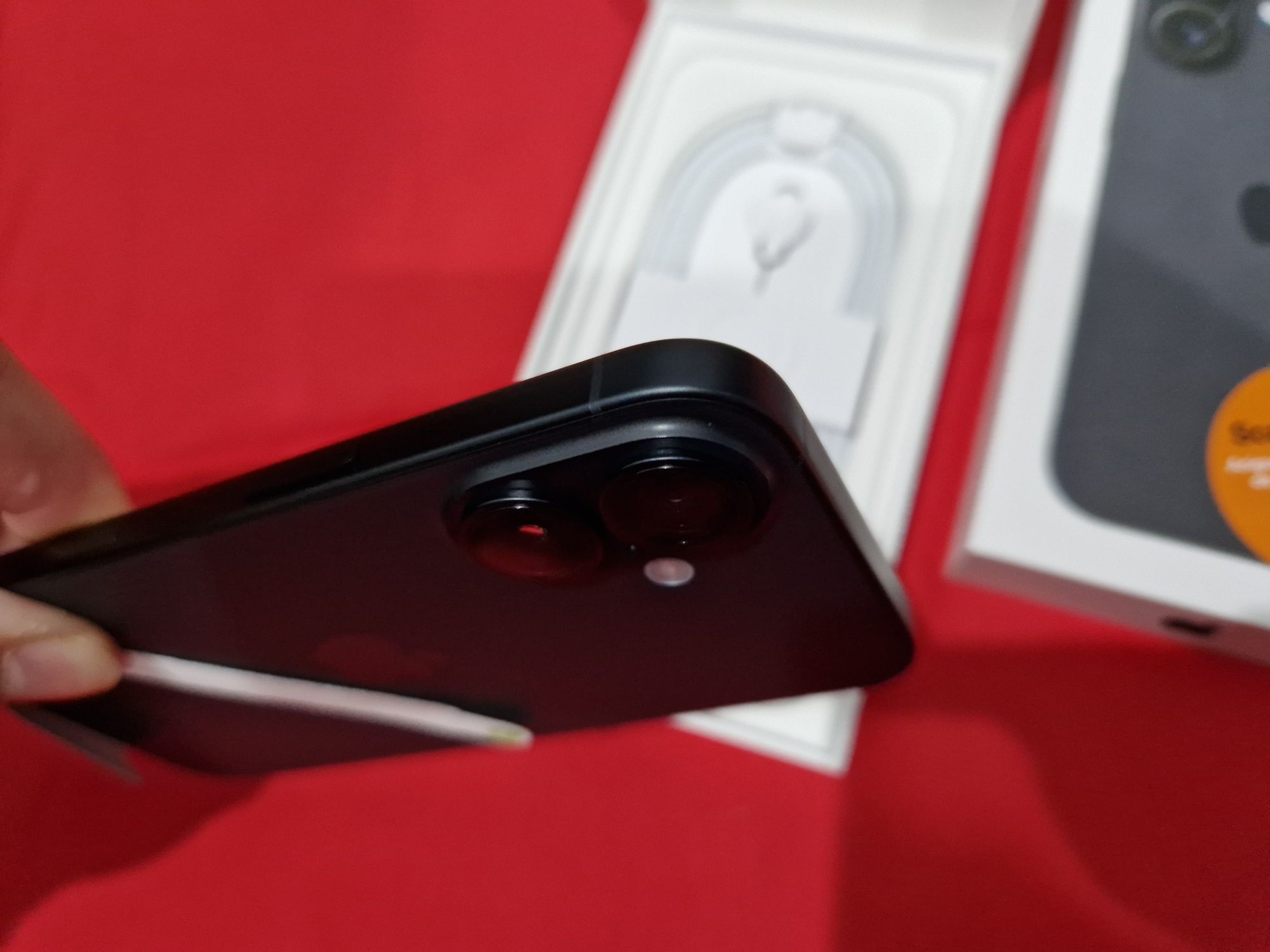 -Iphone 16, Nou, 128Gb, 8Ram, 0 cicluri incarcare, neactivat, nefolosi