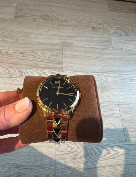 Vand ceas  Michael Kors Runway Marcer femei original