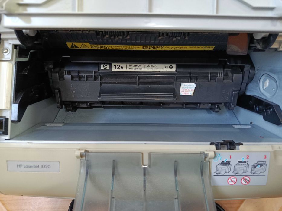 Принтер HP laserjet 1020