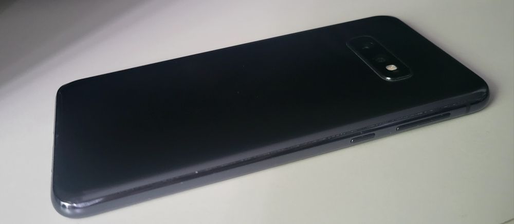Samsung S10e, dual SIM, 128GB, 6GB RAM