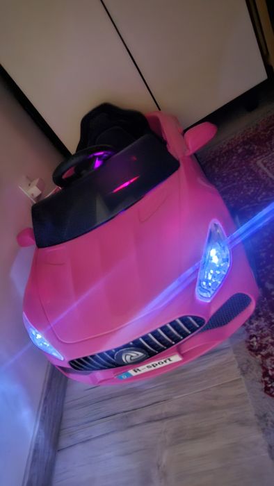 Mașină pentru copii