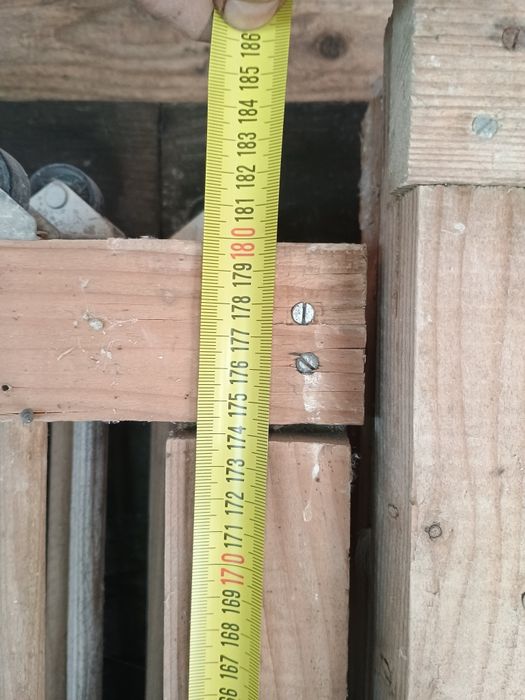 Uși voliera porumbei