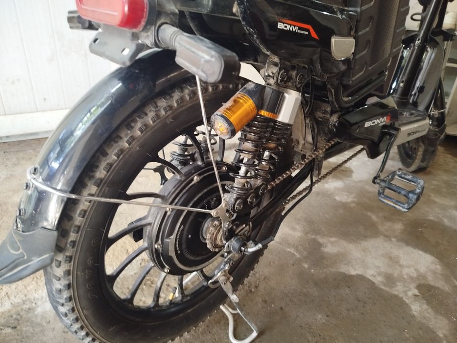 Электровелосипед сотилади. Кушимча аккуммулятор.