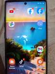 Продавам Samsung Galaxy Not 10+