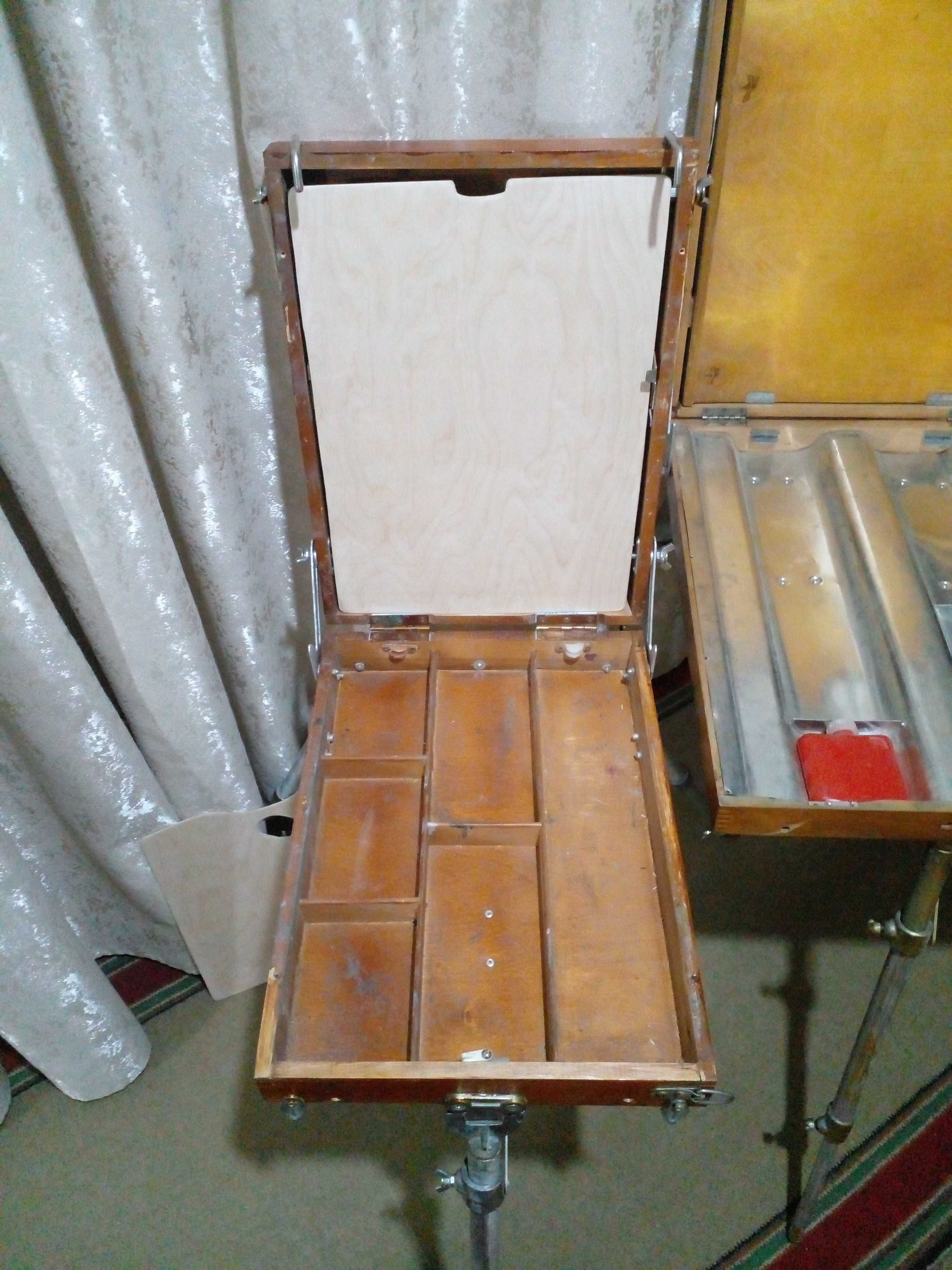 продаются  этюдники   52-40-9  и  40-28-8  ссср