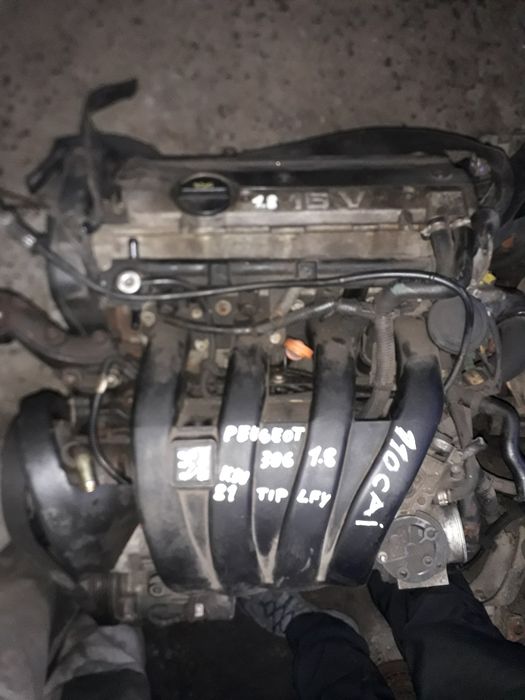 Motor Peugeot 1.8 16V tip LFY