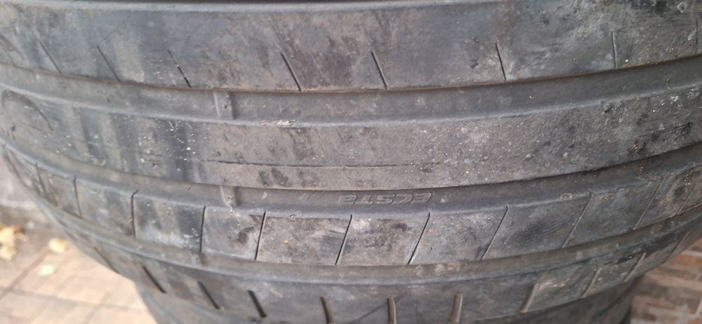 Летни гуми KUMHO 255 40 20