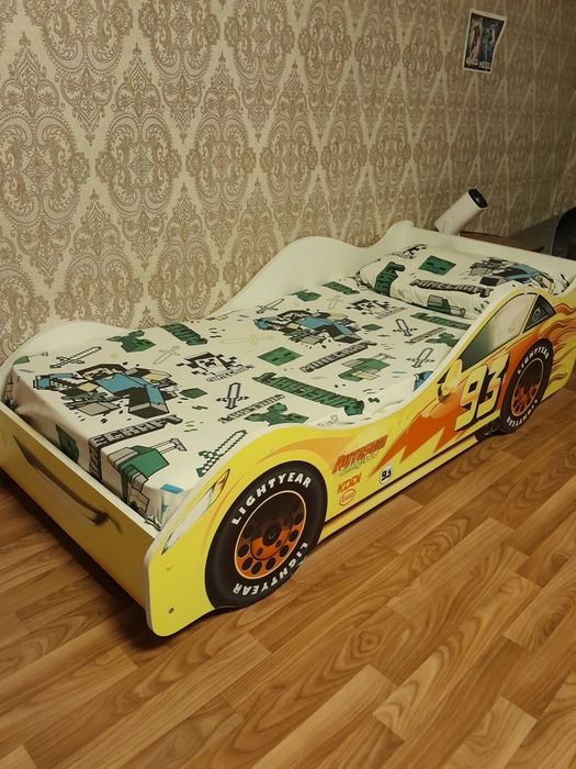 Кровать машинка!