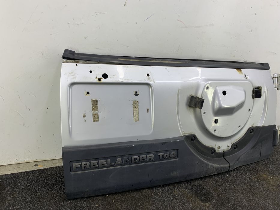 Dezmembrez Haion de pe Land Rover Freelander 2001-2006