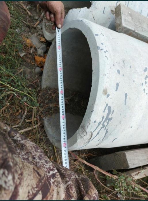 Продам трубы асбестовые 4 штуки диаметром 500 мм