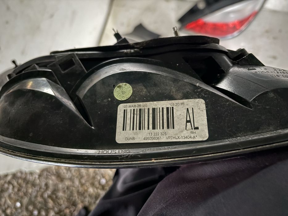 Tripla stanga dreapta caroserie Opel Astra H hatchback 13222325AL