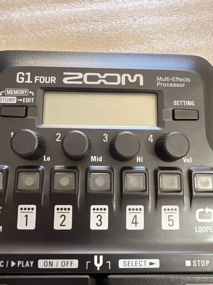 Procesor zoom G1 four