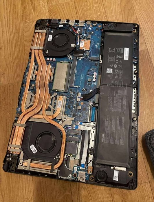 Продавам Gaming ASUS TUF 15 i7 11800h