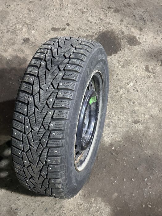 Продам резину с дисками