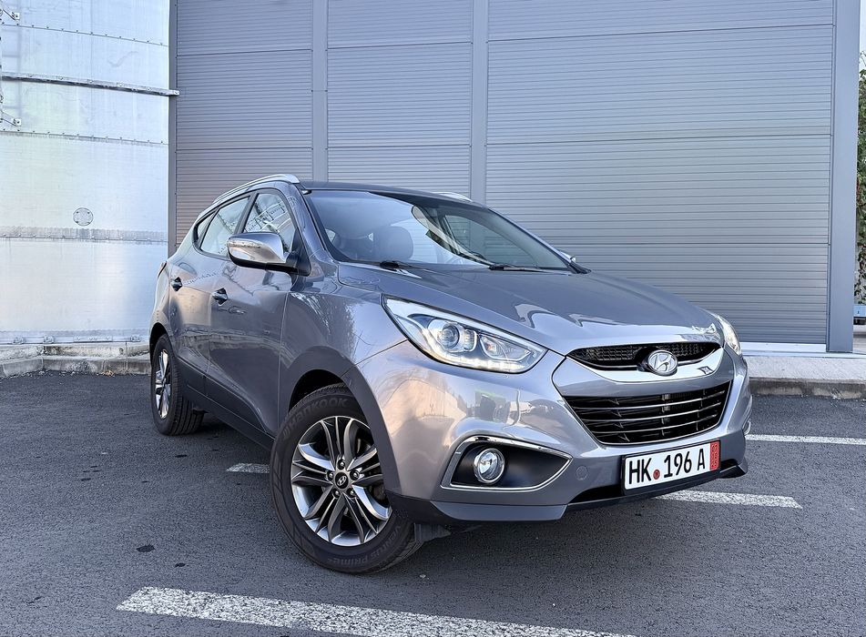Hyundai ix35 , 4wd automatic diesel , carte service