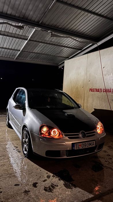 Vând golf 5 2006