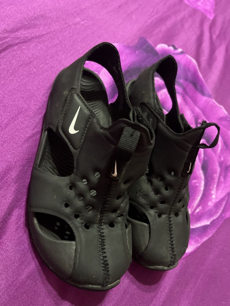 Сандали Nike 29,5 номер