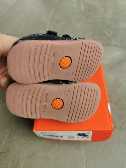 Ghetuțe Biomecanics, pentru fete, măsura 23