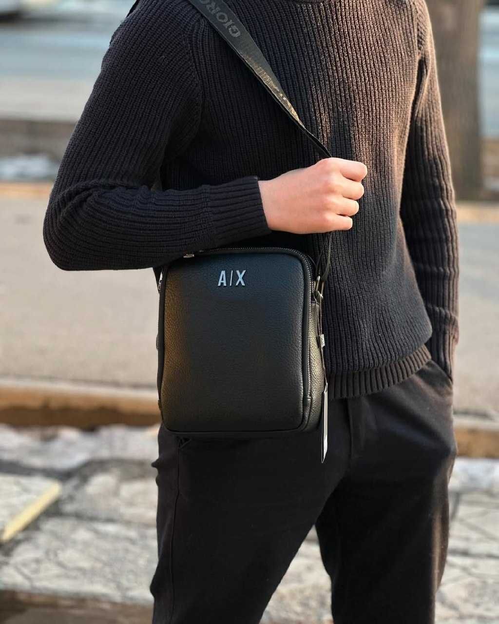 Armani Exchange Erkaklar sumkalari
