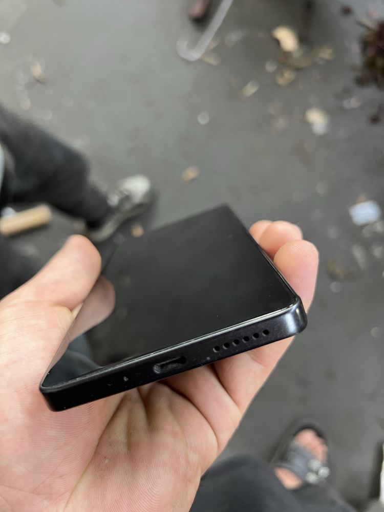 Redmi not 13 pro  8/256 gb