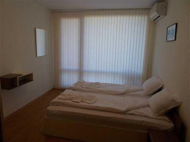 Продава се Двустаен апартамент в к.к. Елените - 70 кв.м за 1415 €/кв.м - Снимка #1