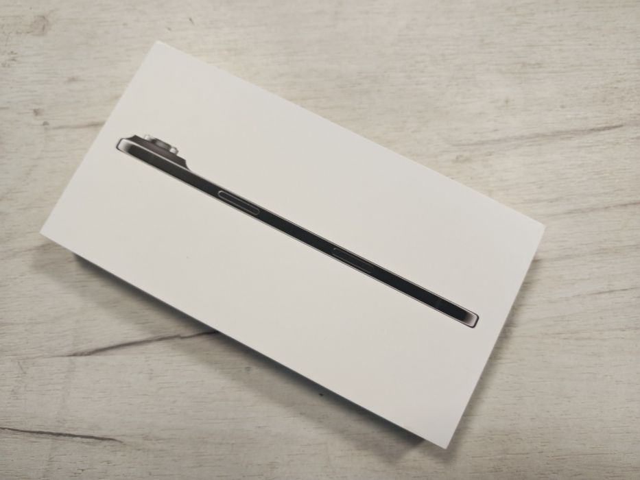 Запечатан iPhone Air 256 GB Гаранция