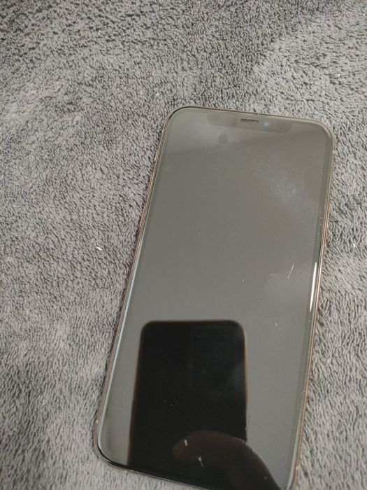 iPhone 11 Pro /Vând sau Schimb pe Samsung S