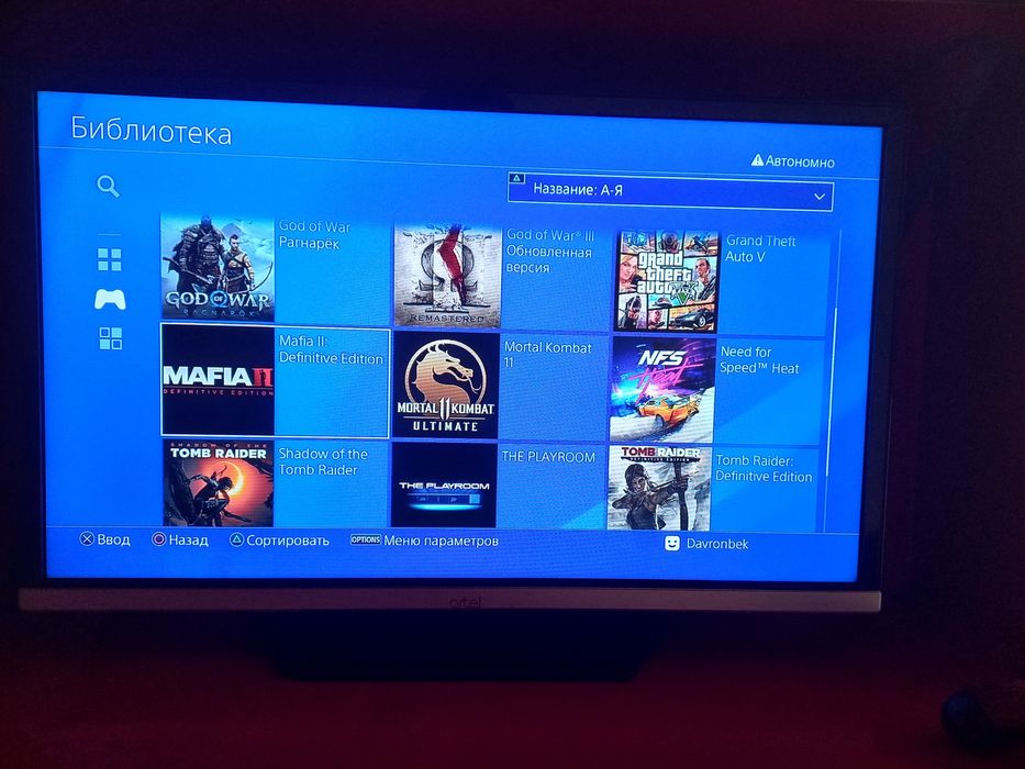 PS4 slim holati ideal tiniq o'yinlar yozilgan plombasi bor 1 djoystik