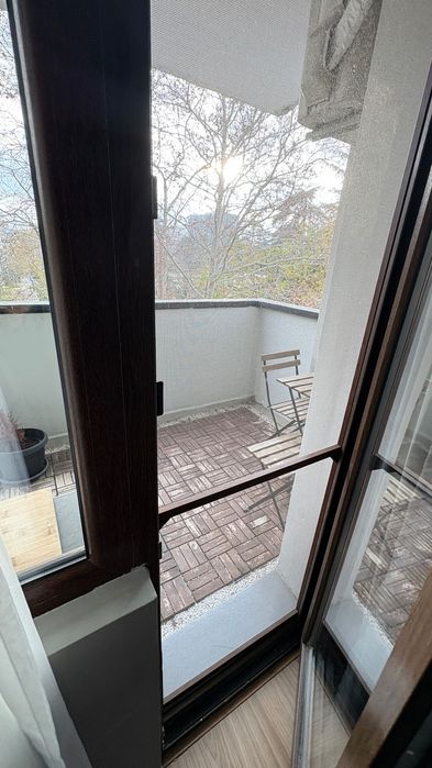 Дава се под наем Тристаен апартамент в Варна, Базар Левски - 100 кв.м за 1020 € - Снимка #8